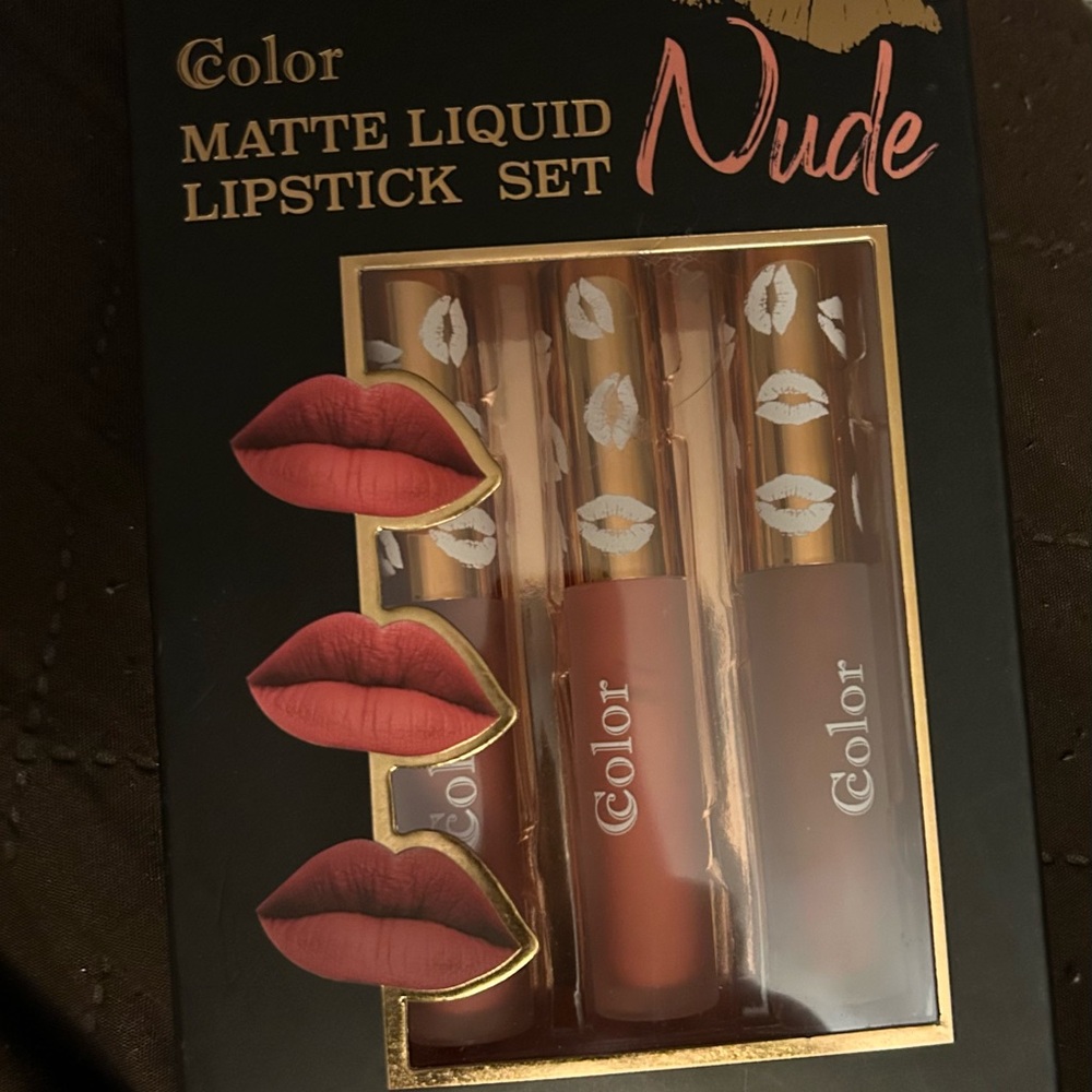 Color Matte Liquid Lipstick Set - Picture 3 of 4